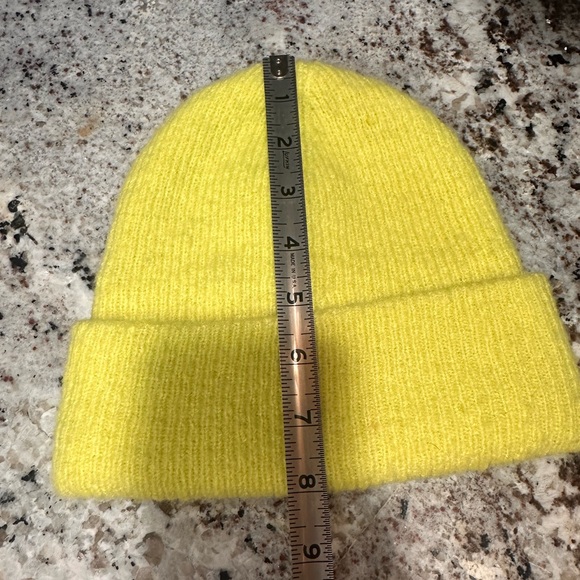 Girls neon yellow art class winter beanie OSFM - Picture 4 of 5